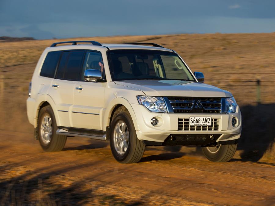  Mitsubishi Pajero 5-Door 2011 года  (AU) (фото 12 из 20)